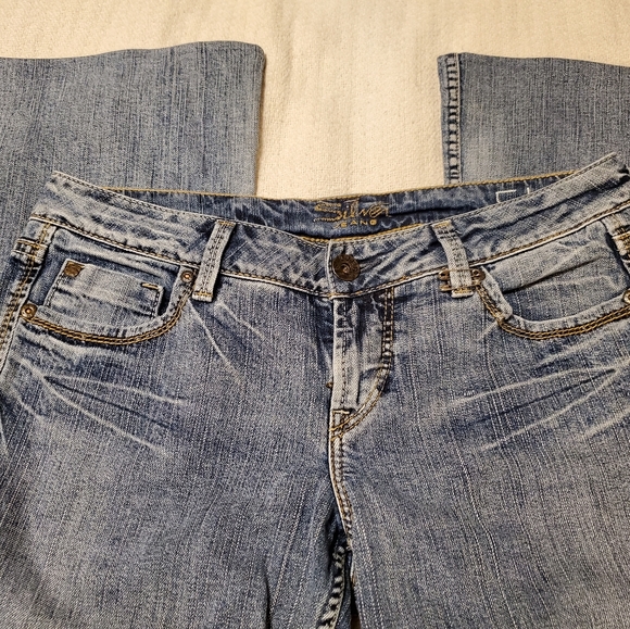 Silver Jeans Denim - Silver Jean's "Eden" bootcut **altered